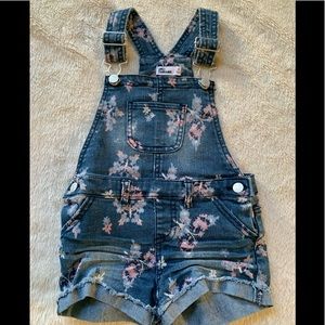 Girls Epic Threads flowered print shortalls size 4T
